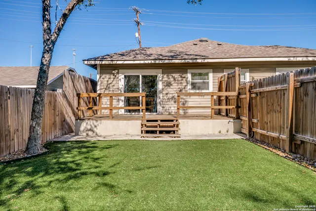 $1,395 | 312 Arlington Court, Unit 102, San Antonio, TX 78210