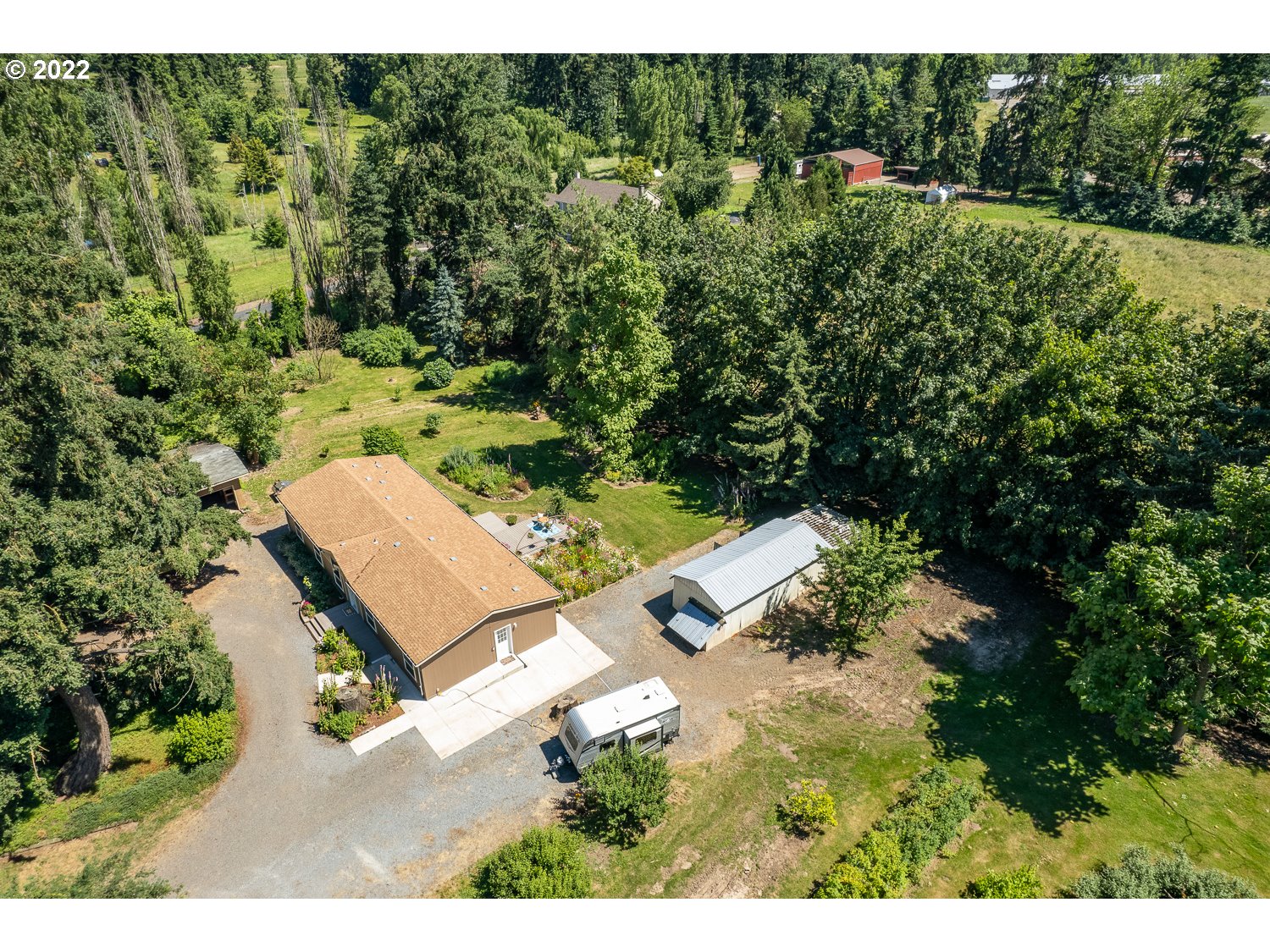 13340 Northeast Denbrook Road Aurora, OR 97002 - Photo 30 of 32 Gallery Image 30