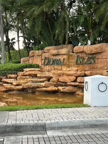 a view of a water with an outdoor space