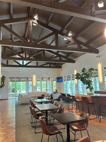 $1,275,000 | 5926 Northwest 110th Court, Doral, FL 33178