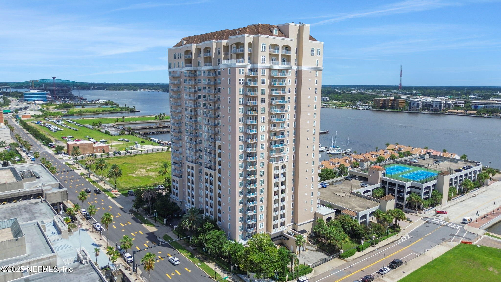 400 East Bay Street, Unit 1705 Jacksonville, FL 32202 - Photo 45 of 68 a view of a balcony with chairs