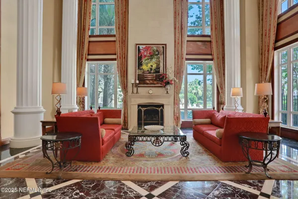 $319,000 | 400 East Bay Street, Unit 1705, Jacksonville, FL 32202