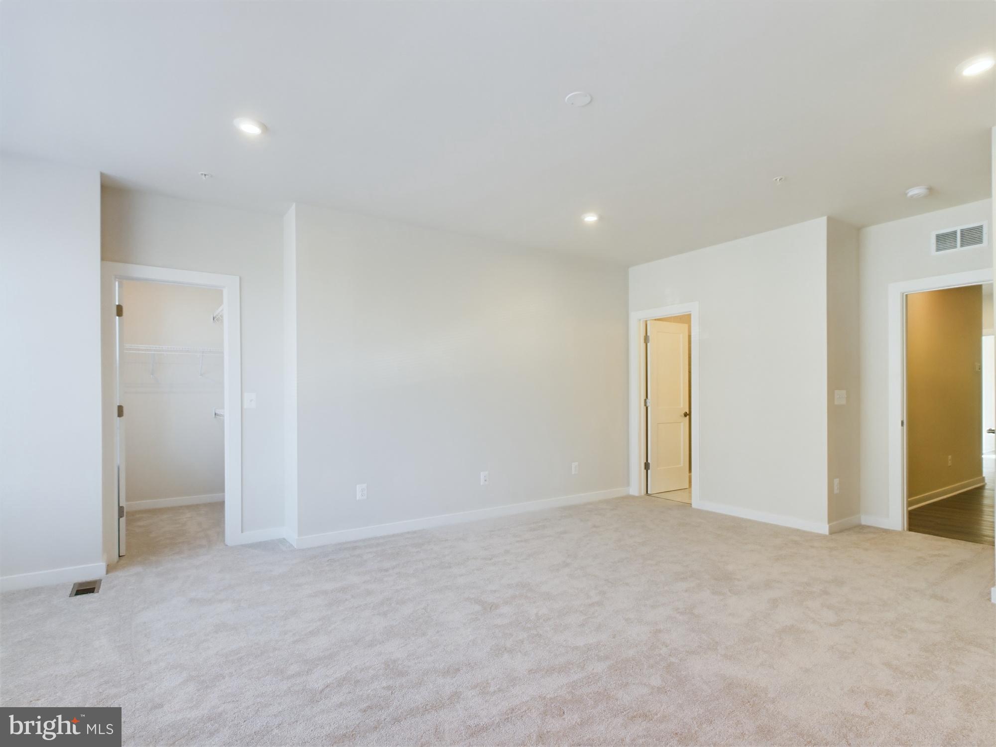 43801 Middleway Terrace Ashburn, VA 20147 - Photo 26 of 54 a view of an empty room