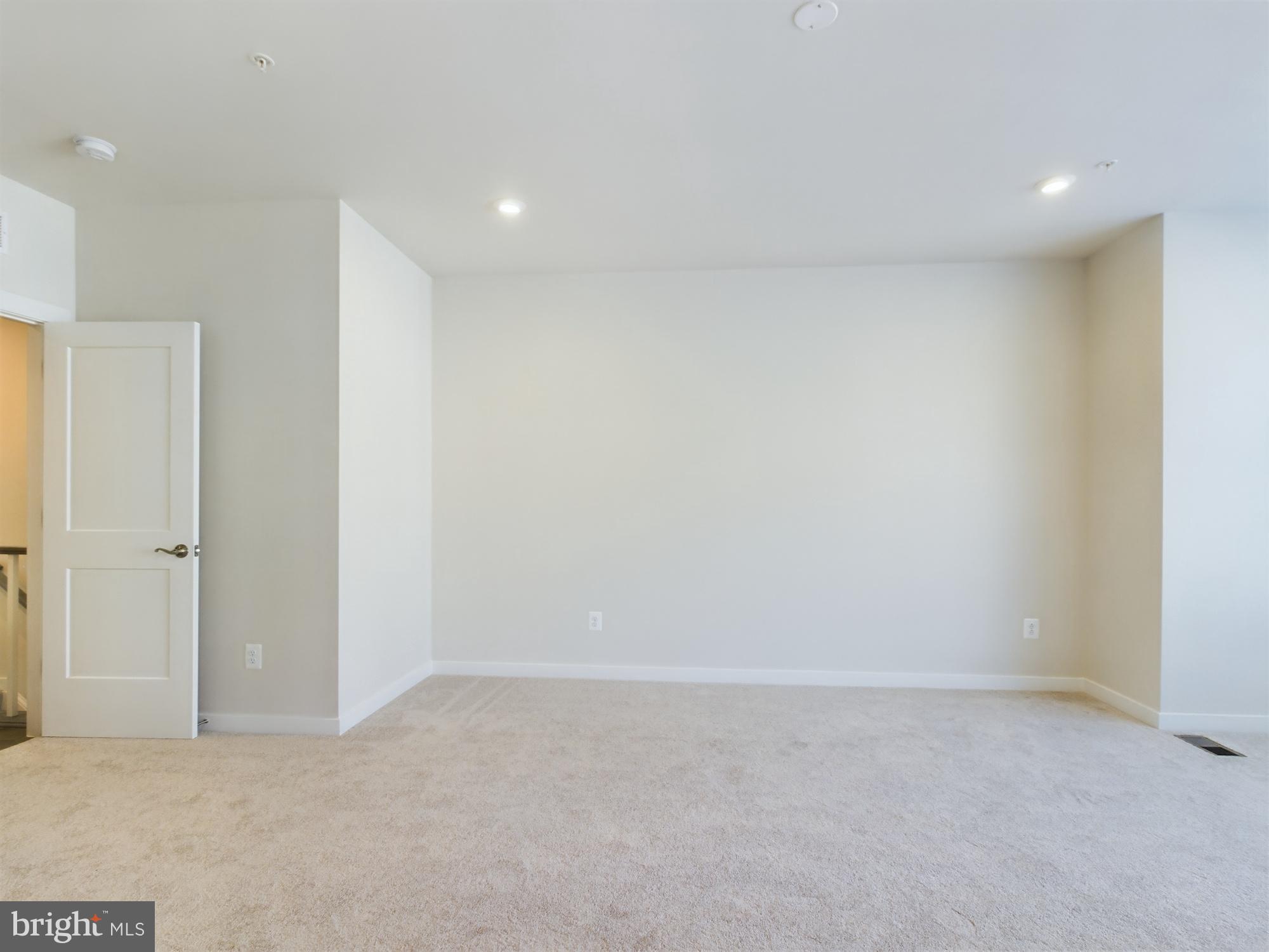 43801 Middleway Terrace Ashburn, VA 20147 - Photo 29 of 54 a view of an empty room