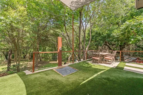 $869,900 | 613 Armadillo Court, Cedar Hill, TX 75104