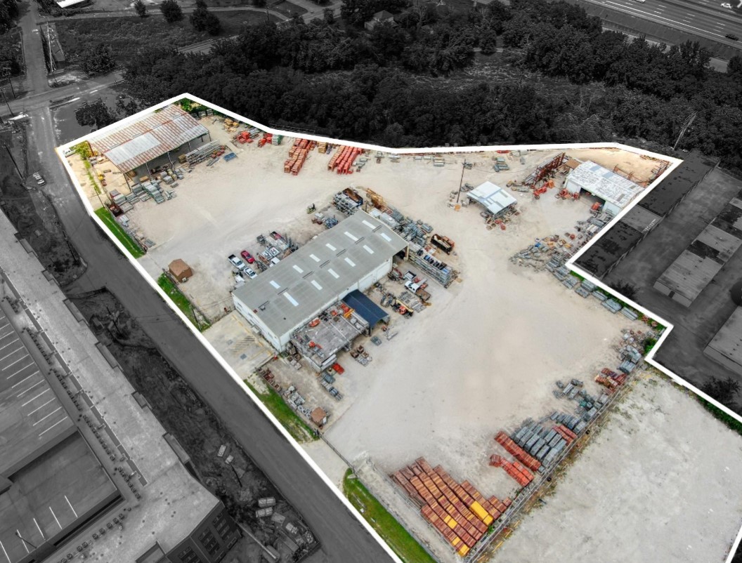 1626 Enid Street Houston, TX 77009 - Photo 3 of 7