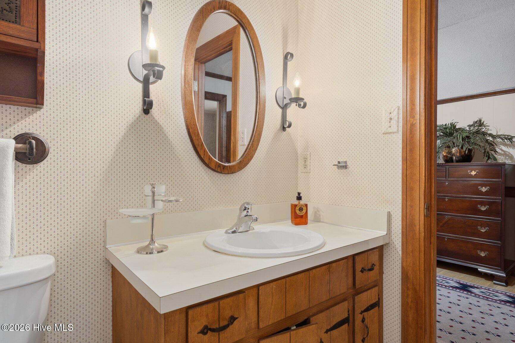 133 Steeple Chase Road Rocky Mount, NC 27804 - Photo 33 of 55 In-law Suite Bathroom