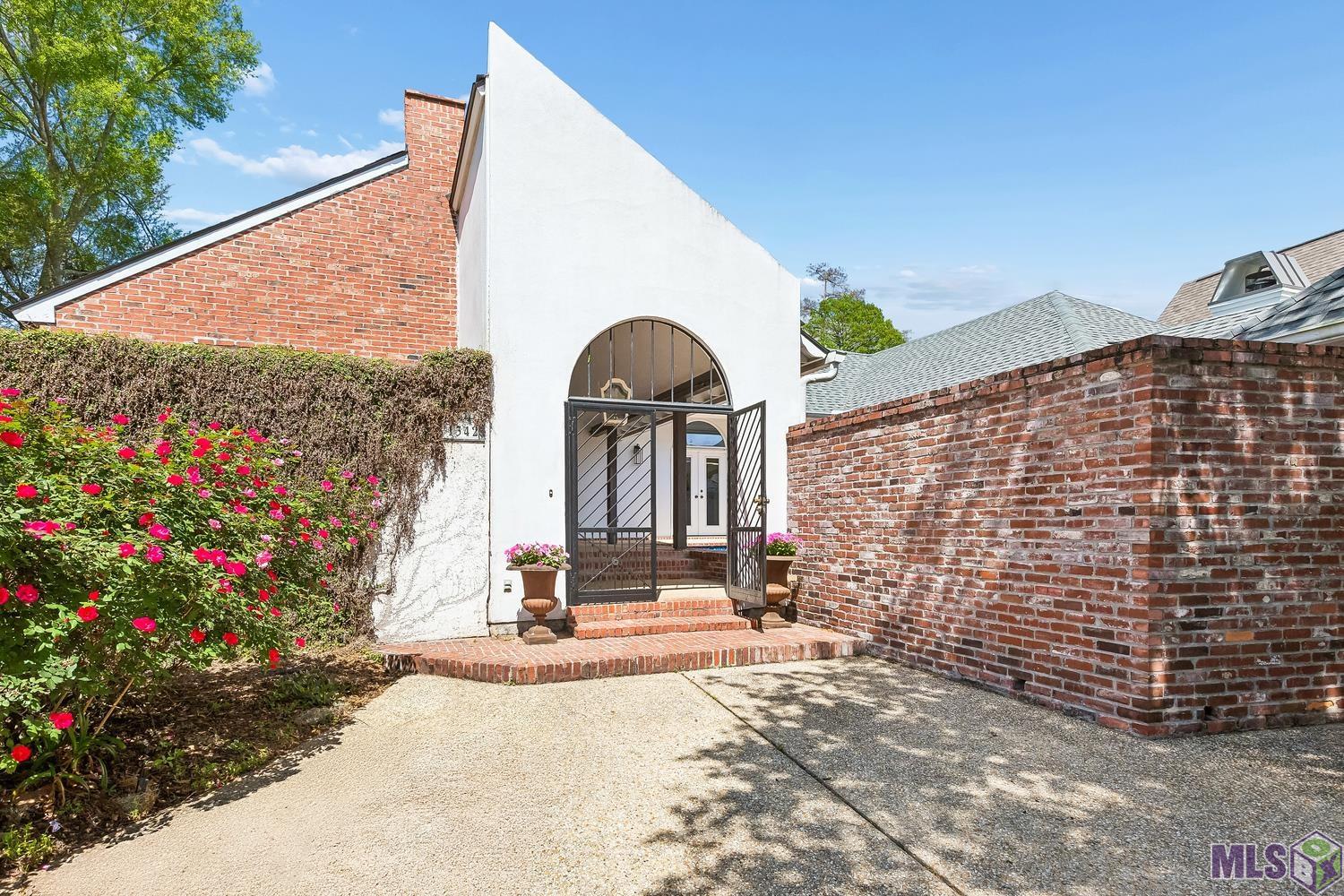 1342 Applewood Road Baton Rouge, LA 70808 - Photo 3 of 27 Gallery Image 3