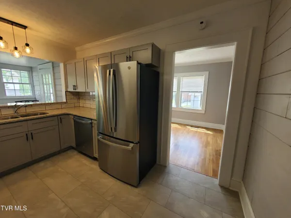 $349,000 | 1234 Bristol Highway, Elizabethton, TN 37643