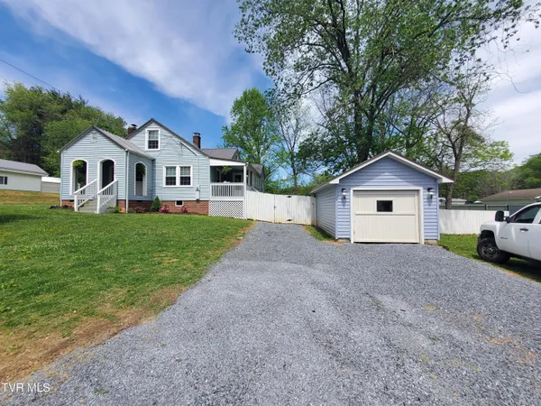 $349,000 | 1234 Bristol Highway, Elizabethton, TN 37643