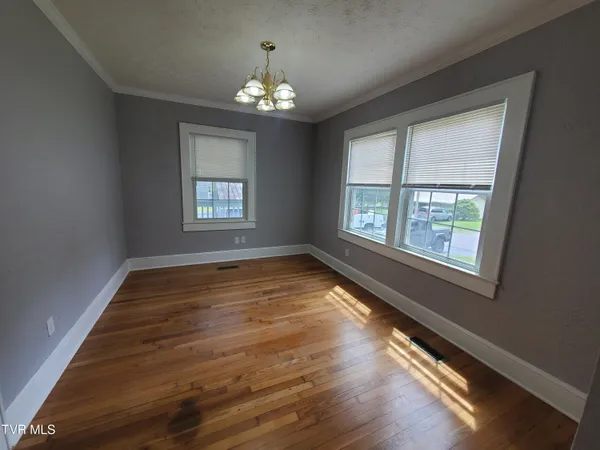 $349,000 | 1234 Bristol Highway, Elizabethton, TN 37643