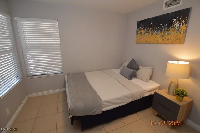 $2,150 | 4406 Newhaven Drive, Las Vegas, NV 89147