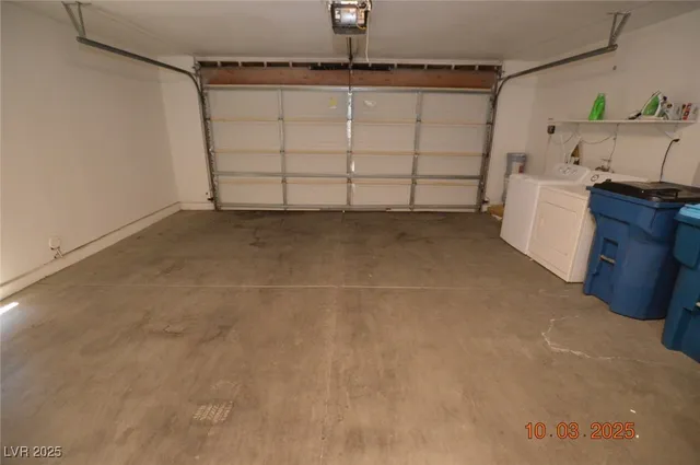 $2,150 | 4406 Newhaven Drive, Las Vegas, NV 89147