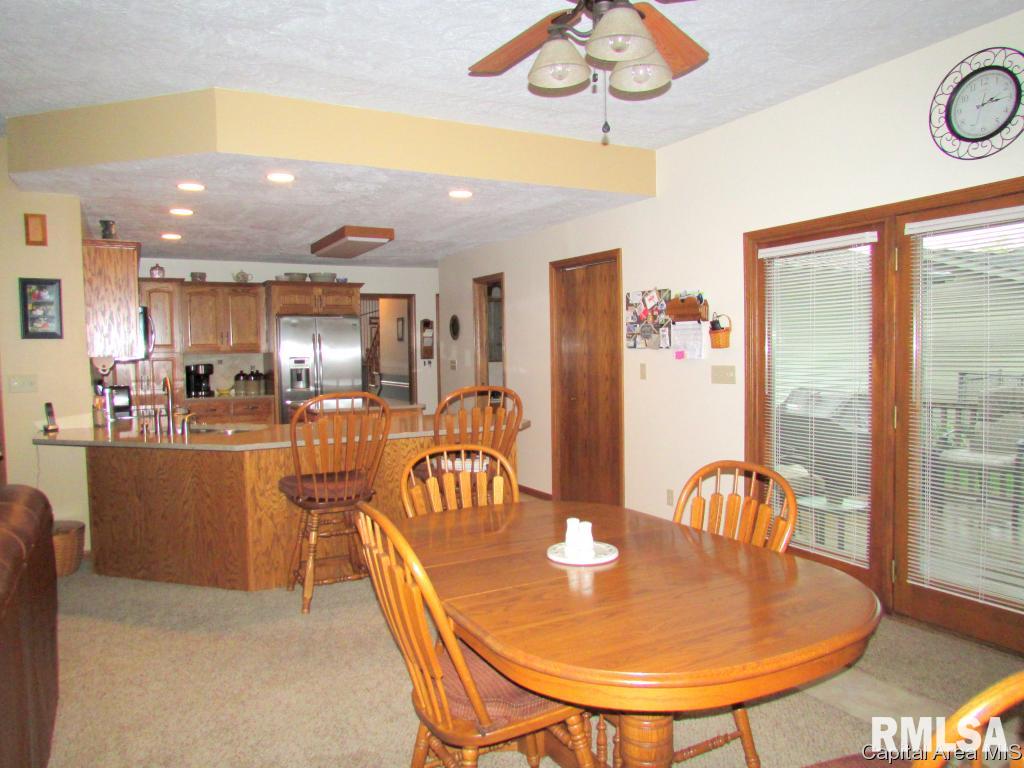 67 Mesa Road Springfield, IL 62702 - Photo 9 of 26