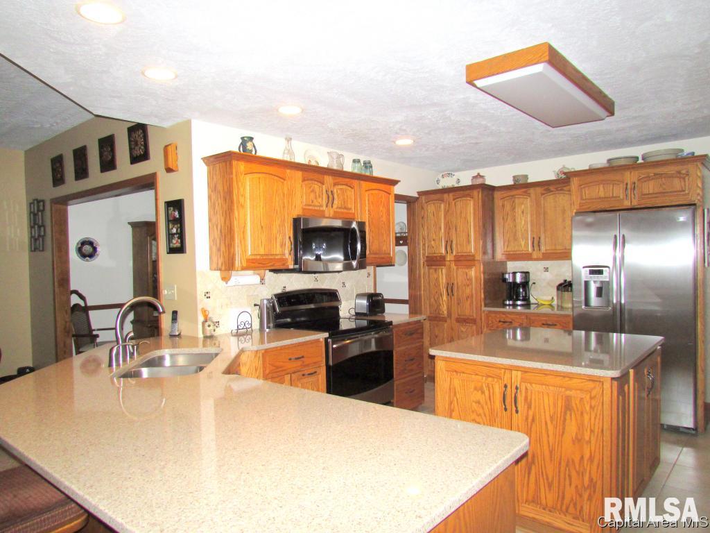 67 Mesa Road Springfield, IL 62702 - Photo 10 of 26