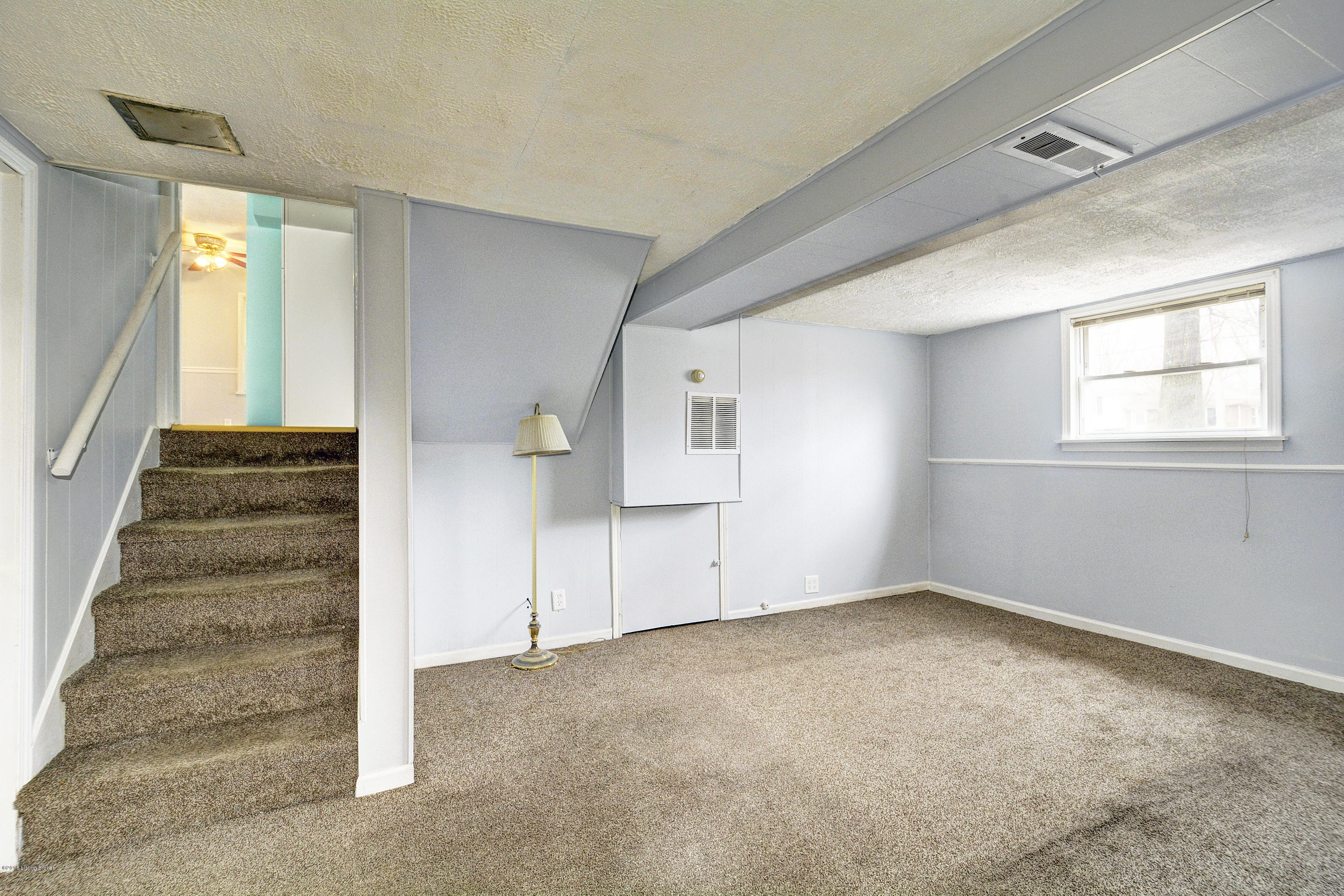 10704 Torrington Road Louisville, KY 40272 - Photo 26 of 36 New Carpet & Paint