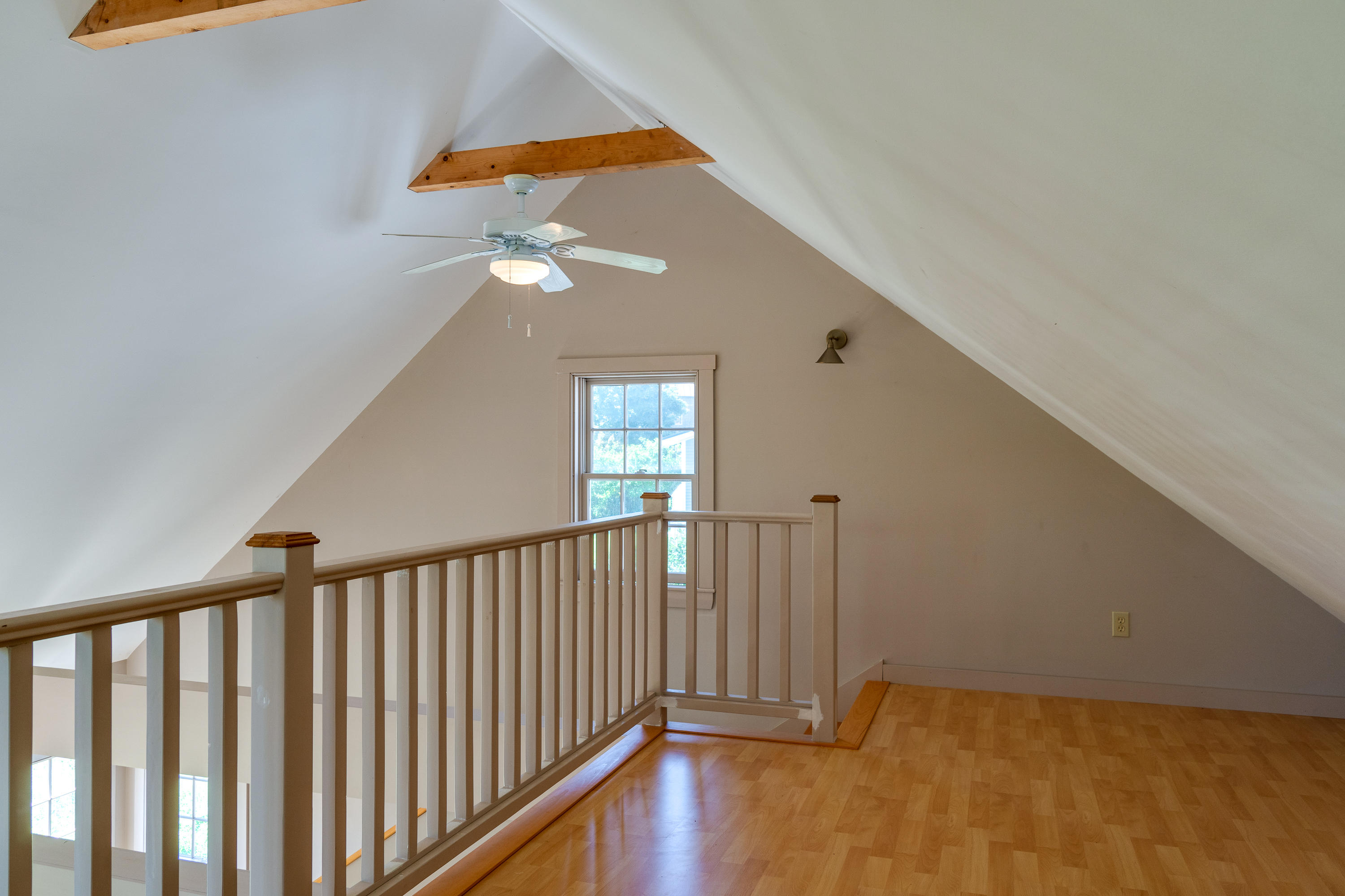 1439 Highway 32 Bristol, ME 04564 - Photo 12 of 54 Loft