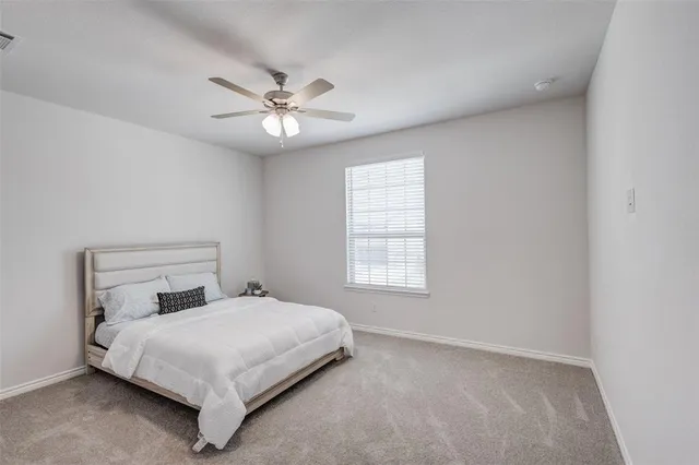 $2,390 | 404 Wrangler Lane, Denton, TX 76209