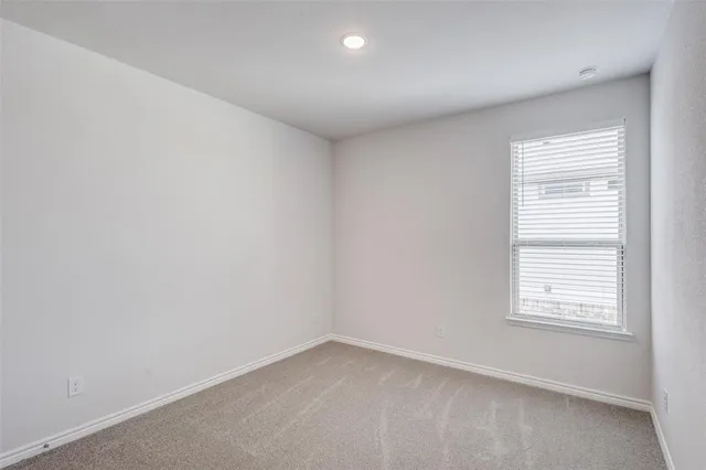 $2,390 | 404 Wrangler Lane, Denton, TX 76209