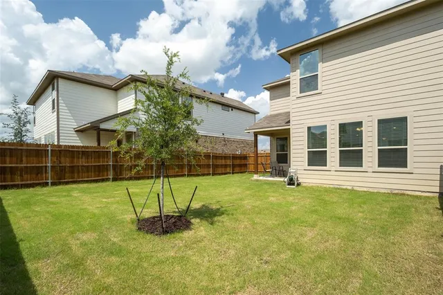 $2,390 | 404 Wrangler Lane, Denton, TX 76209