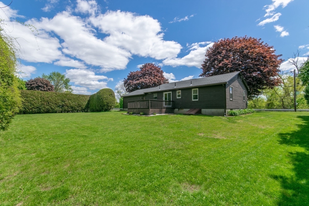 629 River Road Agawam, MA 01001 - Photo 20 of 36