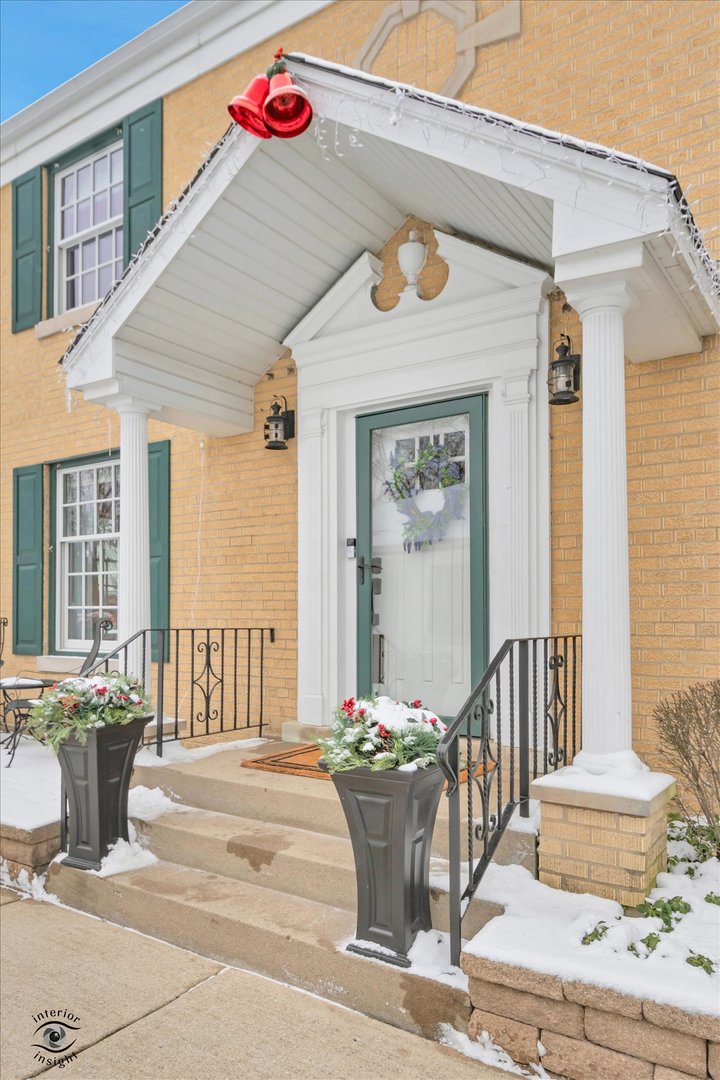 2728 West 107th Street Chicago, IL 60655 - Photo 6 of 49