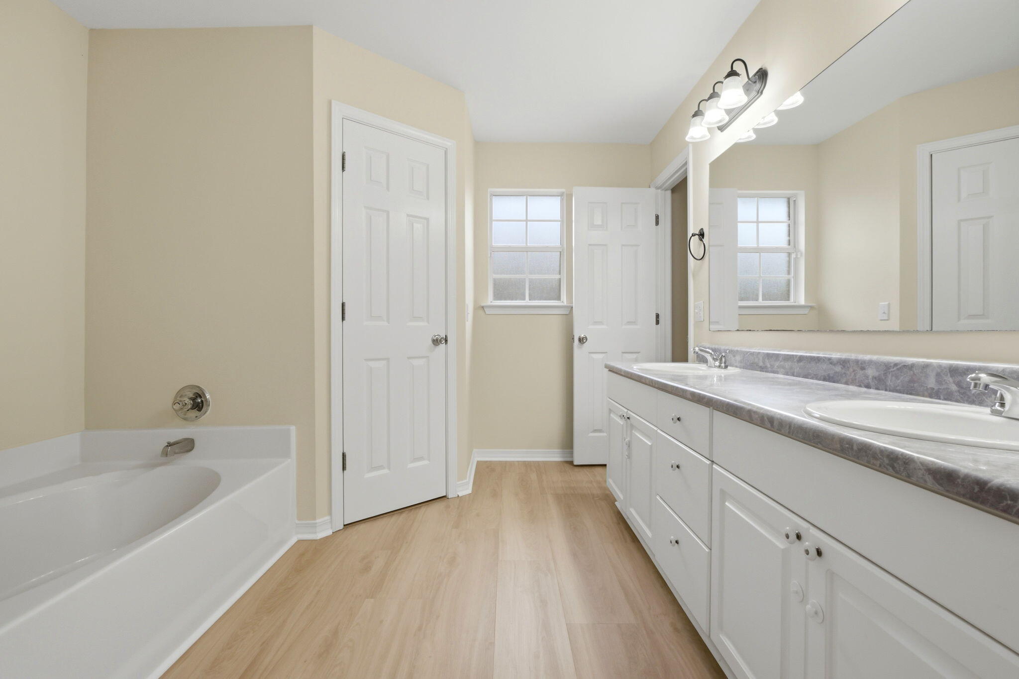 8131 Country Bay Boulevard Navarre, FL 32566 - Photo 31 of 47 53-web-or-mls-8131-country-bay-blvd