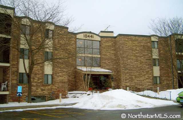 10441 Greenbrier Road, Unit 209 Minnetonka, MN 55305 - Photo 1 of 1 Gallery Image 1