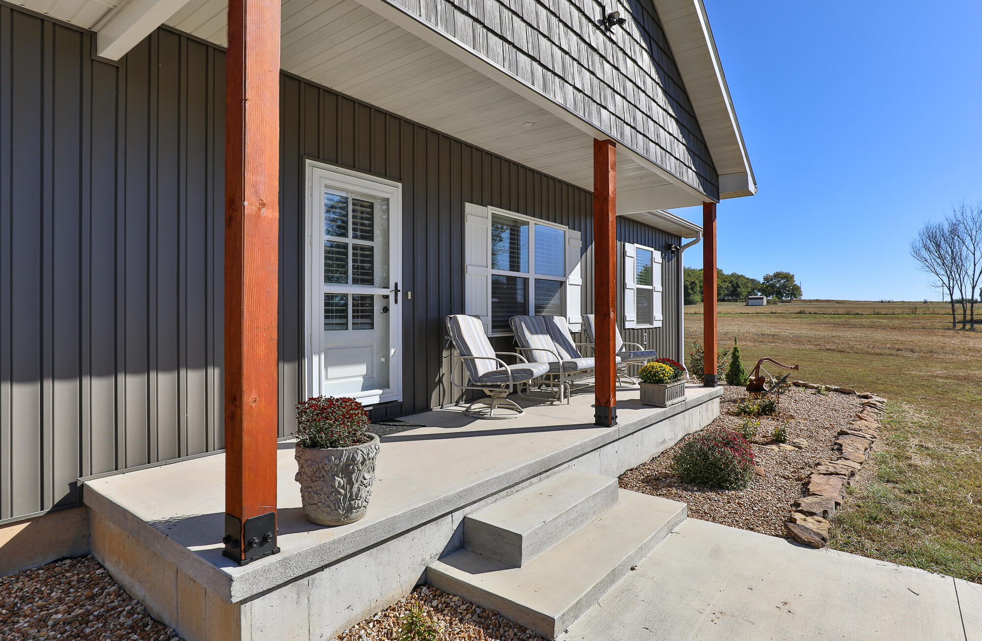 779 East 446th Road Bolivar, MO 65613 - Photo 4 of 56 779 E 446th RD, Bolivar, MO 65613