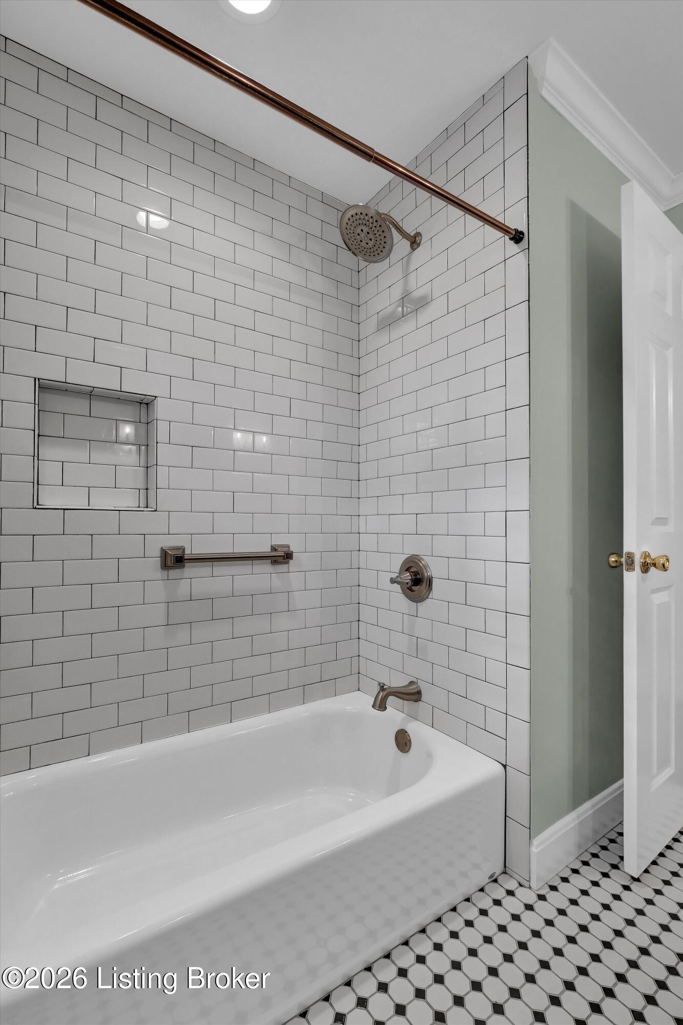 6108 Rodes Drive Northfield, KY 40222 - Photo 26 of 68 Tiled surround