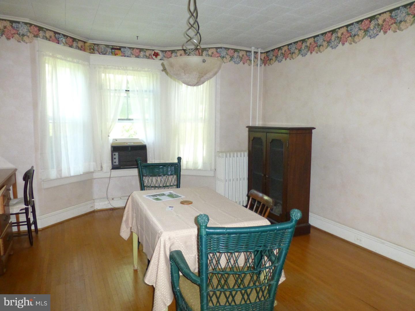 77 Park Road Wyomissing, PA 19609 - Photo 11 of 16 Dining Room