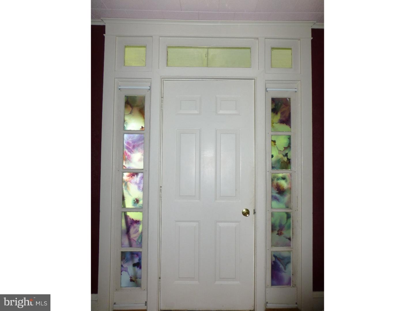 77 Park Road Wyomissing, PA 19609 - Photo 8 of 16 Foyer