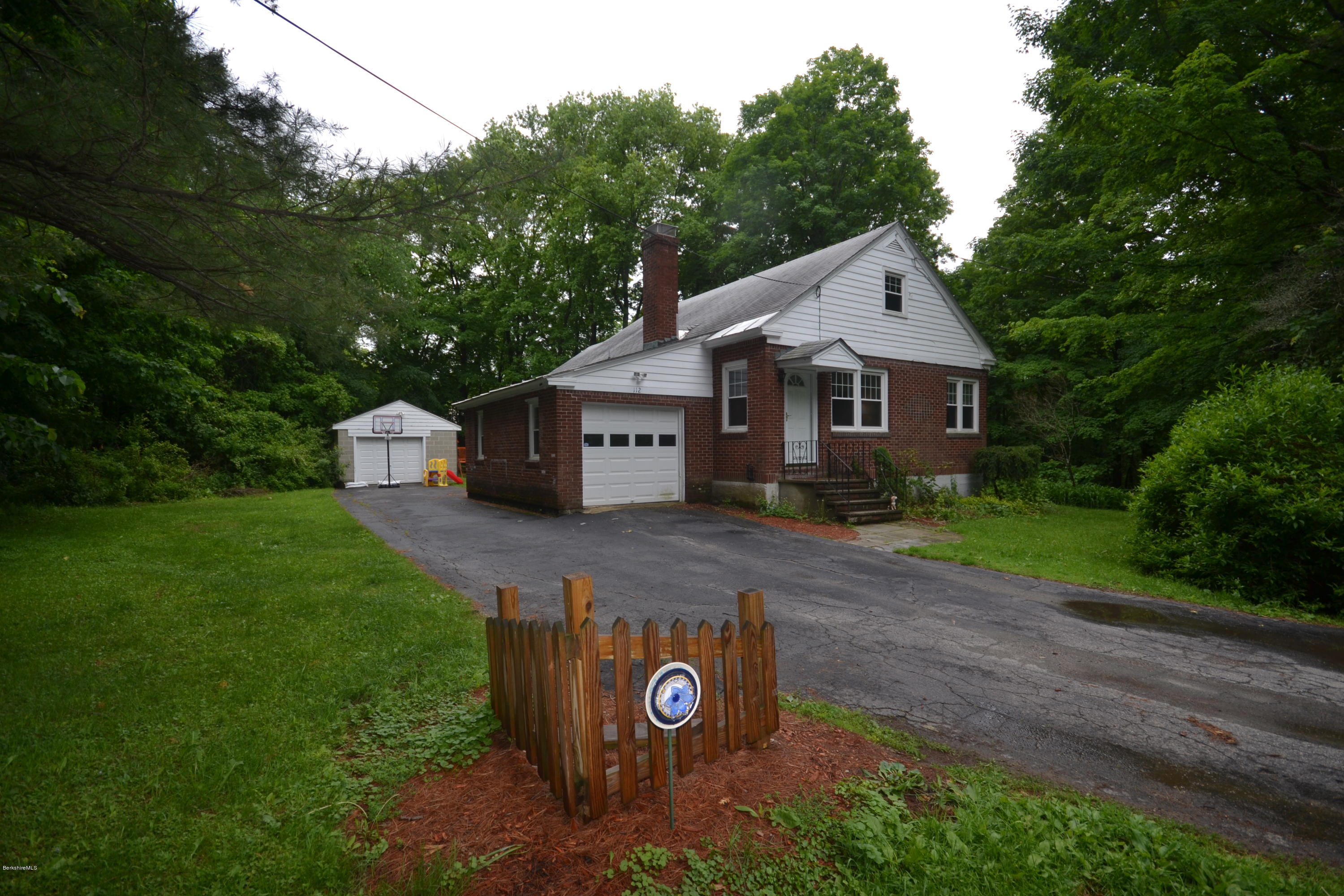112 East Acres Road Pittsfield, MA 01201 - Photo 1 of 26 Exterior_Front
