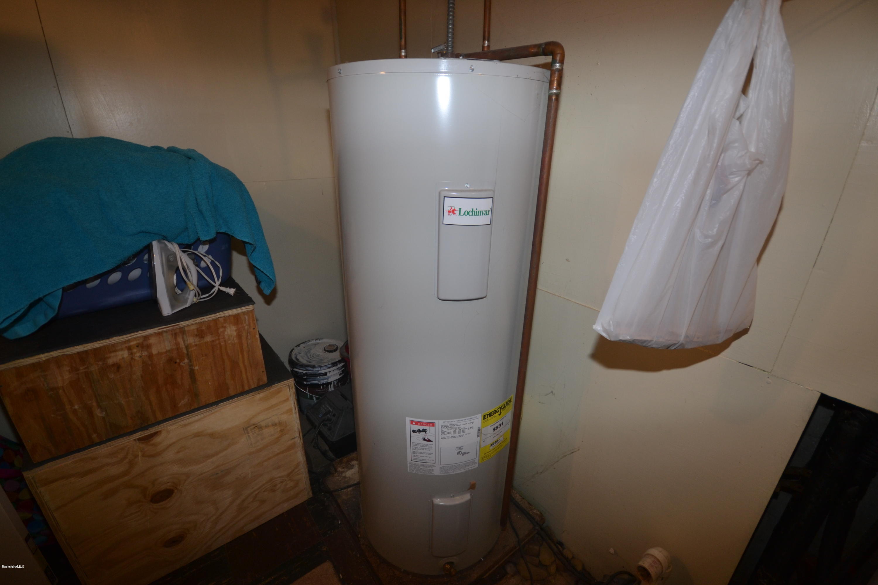 112 East Acres Road Pittsfield, MA 01201 - Photo 26 of 26 HWH