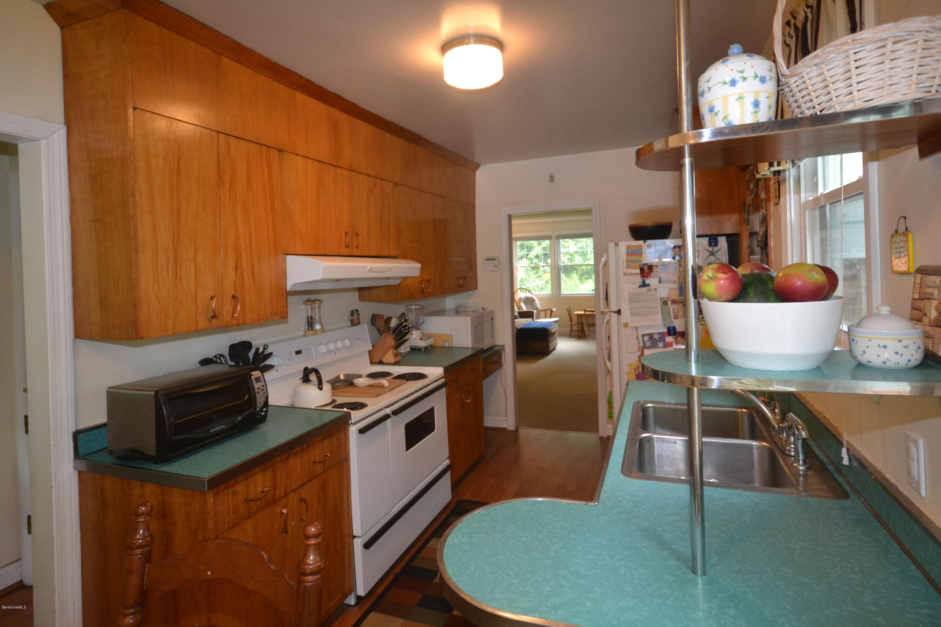 112 East Acres Road Pittsfield, MA 01201 - Photo 6 of 26 Kitchen