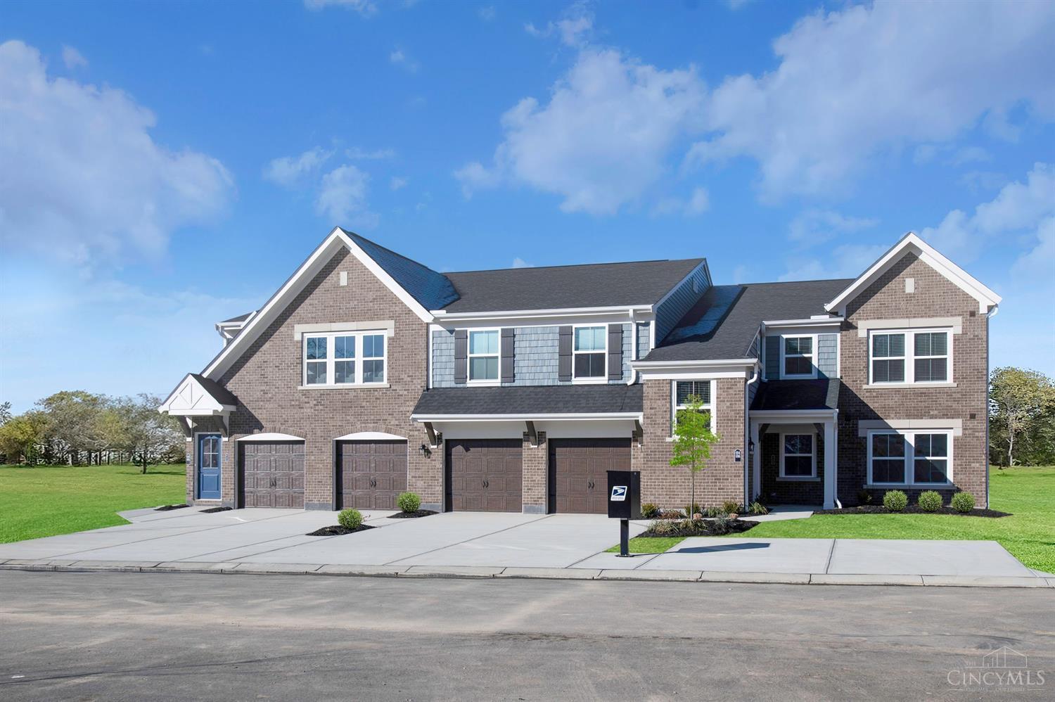 686 Tradition Ridge Cincinnati, OH 45245 - Photo 1 of 33 Gallery Image 1