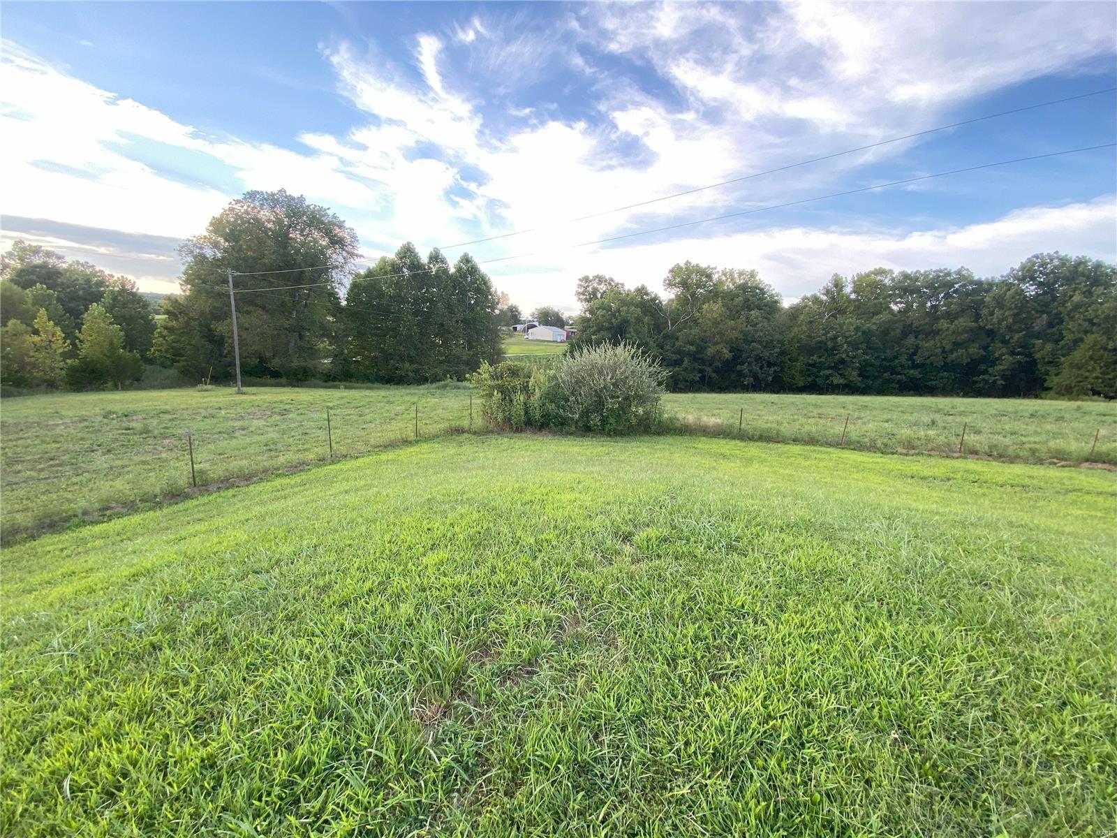 10727 Highway 32 Plato, MO 65552 - Photo 15 of 24