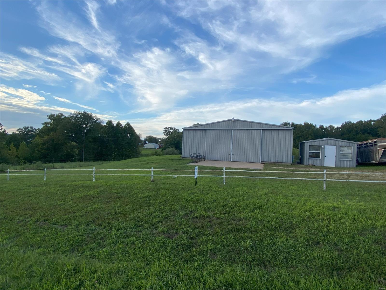 10727 Highway 32 Plato, MO 65552 - Photo 6 of 24