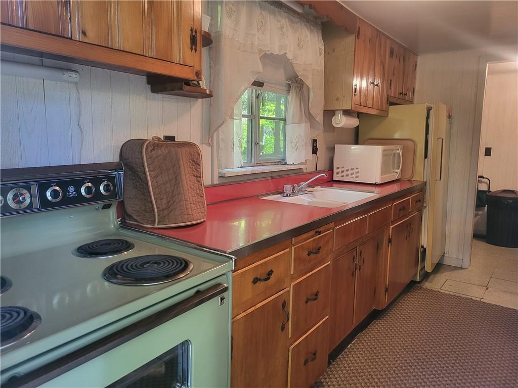 2081 Knapp Road Spartansburg, PA 16434 - Photo 7 of 50