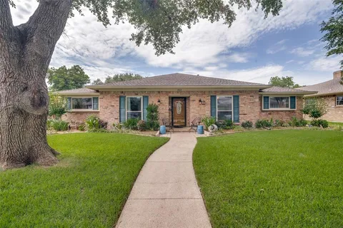 $700,000 | 7419 Authon Drive, Dallas, TX 75248