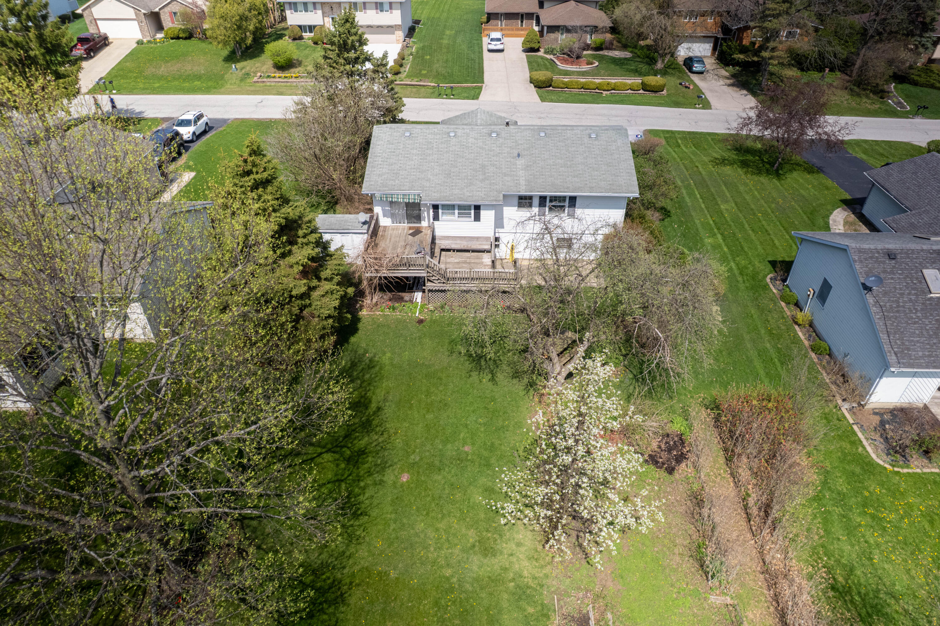 1293 Brandywine Road Crown Point, IN 46307 - Photo 19 of 21 3000x1998