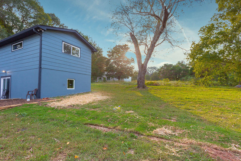 2815 Hamill Road Hixson, TN 37343 - Photo 23 of 24 2815HamillRd-41