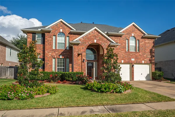 $3,000 | 2109 Auburn Shores Drive, Pearland, TX 77584