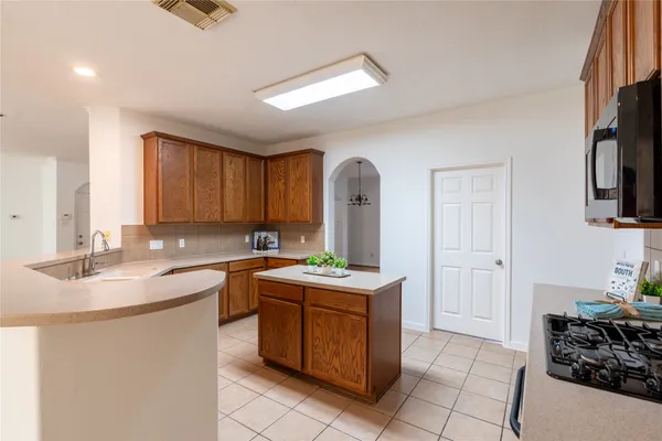 $3,000 | 2109 Auburn Shores Drive, Pearland, TX 77584