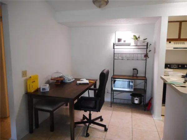 $1,900 | 2986 South University Drive, Unit 8205, Davie, FL 33328