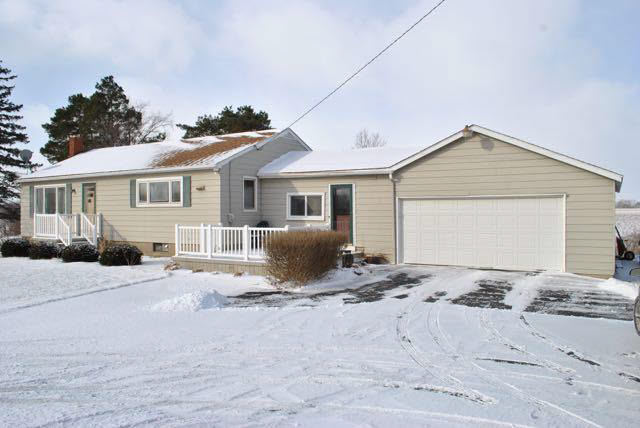 13942 Stowell Road Dundee, MI 48131 - Photo 1 of 23