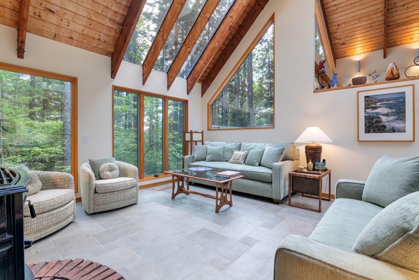 17 Schoolhouse Ledge Road Northeast Harbor, ME 04662 - Photo 5 of 22 W6-ME2245-05 - 17 School House Ledge - D