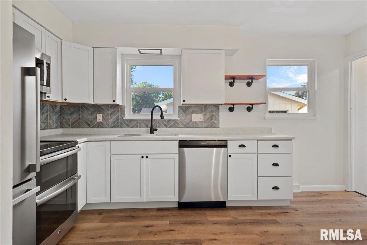 2608 Sandgate Road Springfield, IL 62702 - Photo 9 of 35