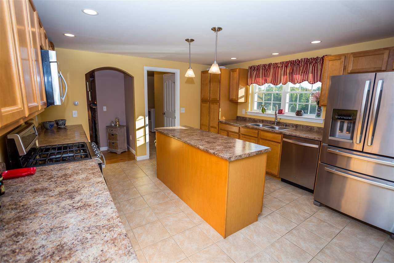 21 Goding Road Lebanon, ME 04027 - Photo 14 of 38