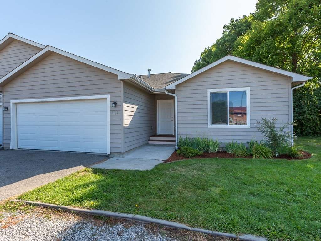 918 North University Road Spokane Valley, WA 99206 - Photo 3 of 17